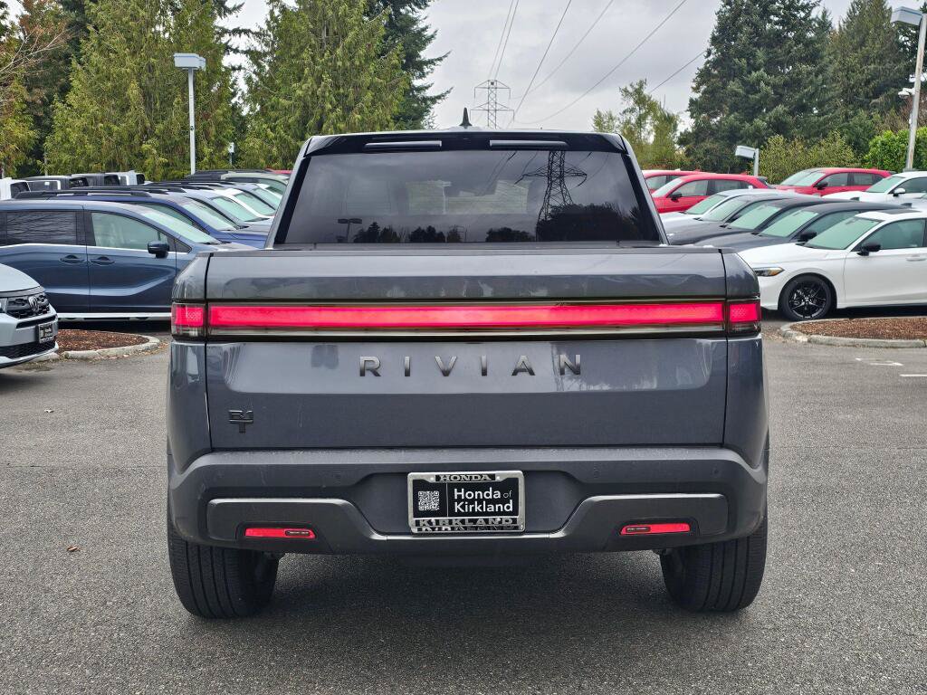 Used 2026 Rivian R1T Adventure Dual AWD/4WD image 6