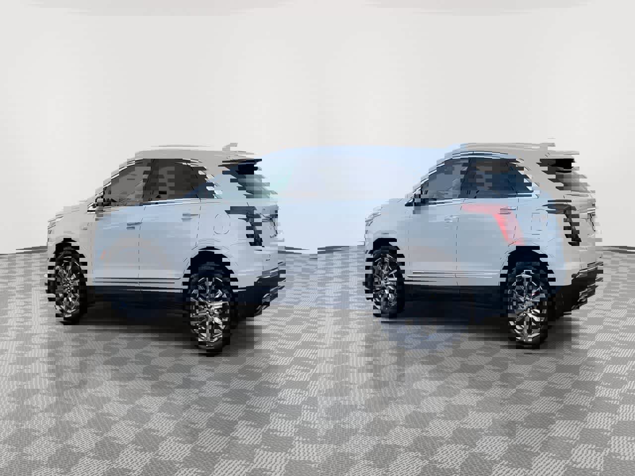 Certified 2023 Cadillac XT5 Premium Luxury w/ LPO, Floor Liner Package image 6