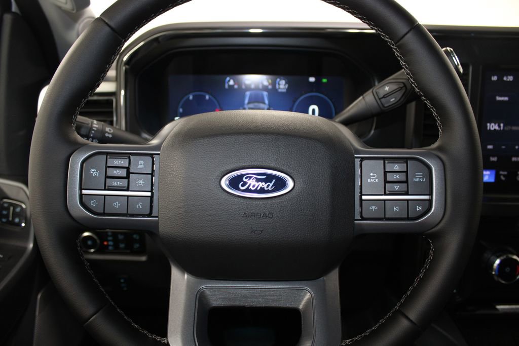 New 2025 Ford F350 Lariat w/ Lariat Ultimate Package image 34