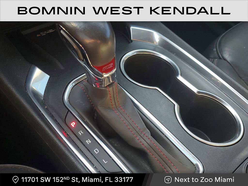 Used 2022 Chevrolet Traverse RS image 35