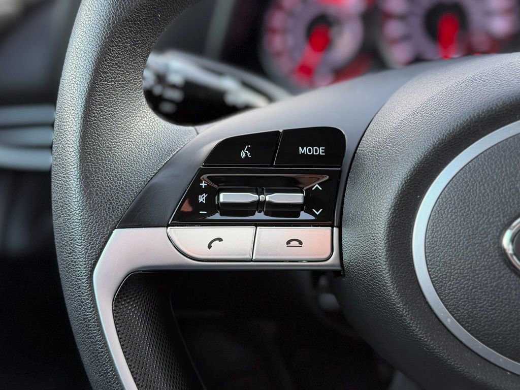 Used 2022 Hyundai Elantra SEL image 7