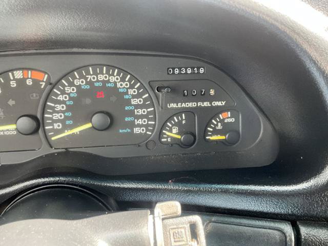 Used 1993 Chevrolet Camaro Z28 RWD image 10