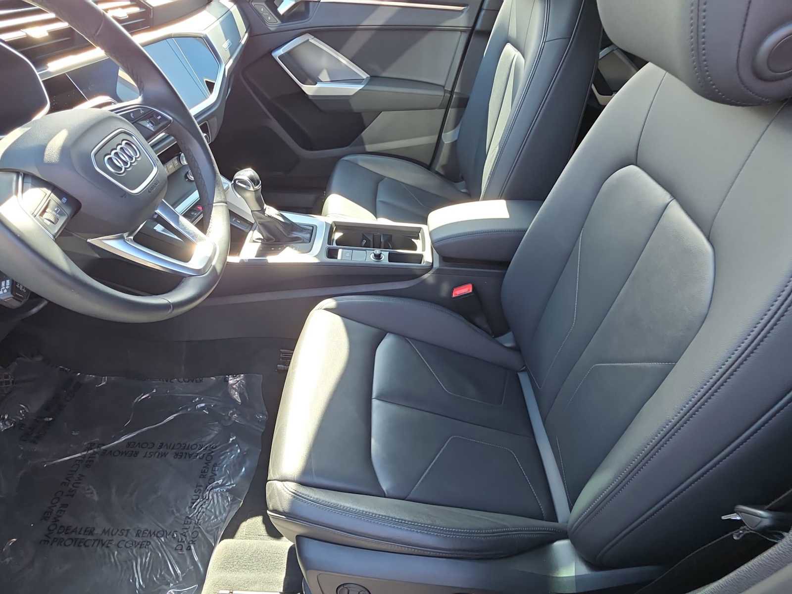 Used 2025 Audi Q3 2.0T Premium AWD/4WD image 15