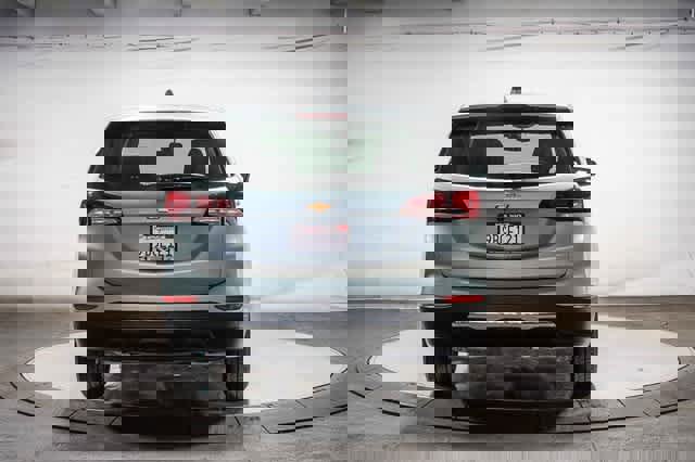 Used 2022 Chevrolet Equinox LT w/ LPO, Floor Liner Package image 3