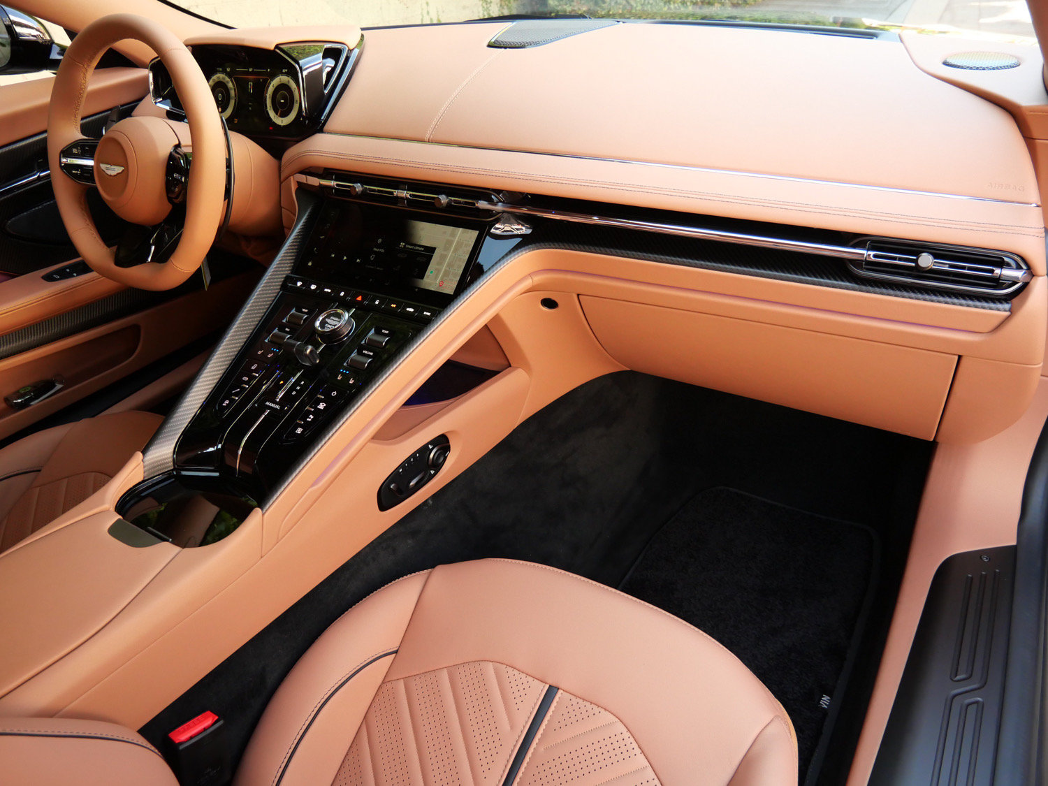 New 2026 Aston Martin DB12 Coupe RWD image 10