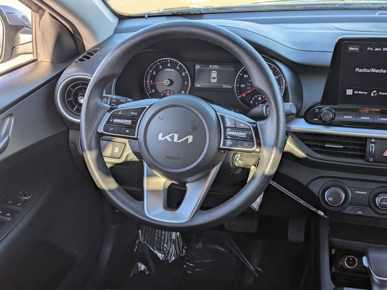 Used 2024 Kia Forte LXS image 13