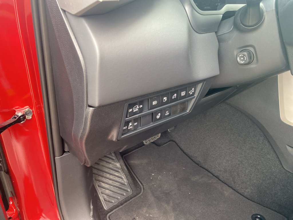 New 2026 Toyota Sequoia Platinum image 30