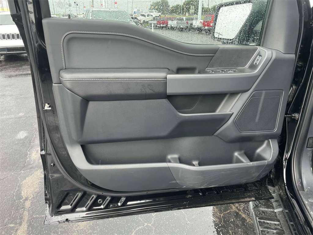 New 2025 Ford F150 XLT w/ Equipment Group 302A MID image 15