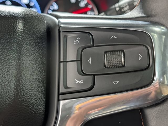 Certified 2023 Chevrolet Blazer Premier w/ Enhanced Convenience Package AWD/4WD image 24