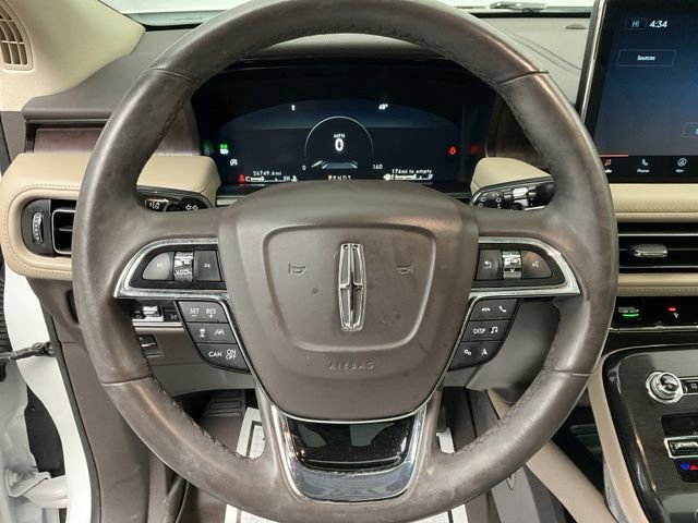 Used 2021 Lincoln Nautilus Reserve w/ Equipment Group 202A image 16