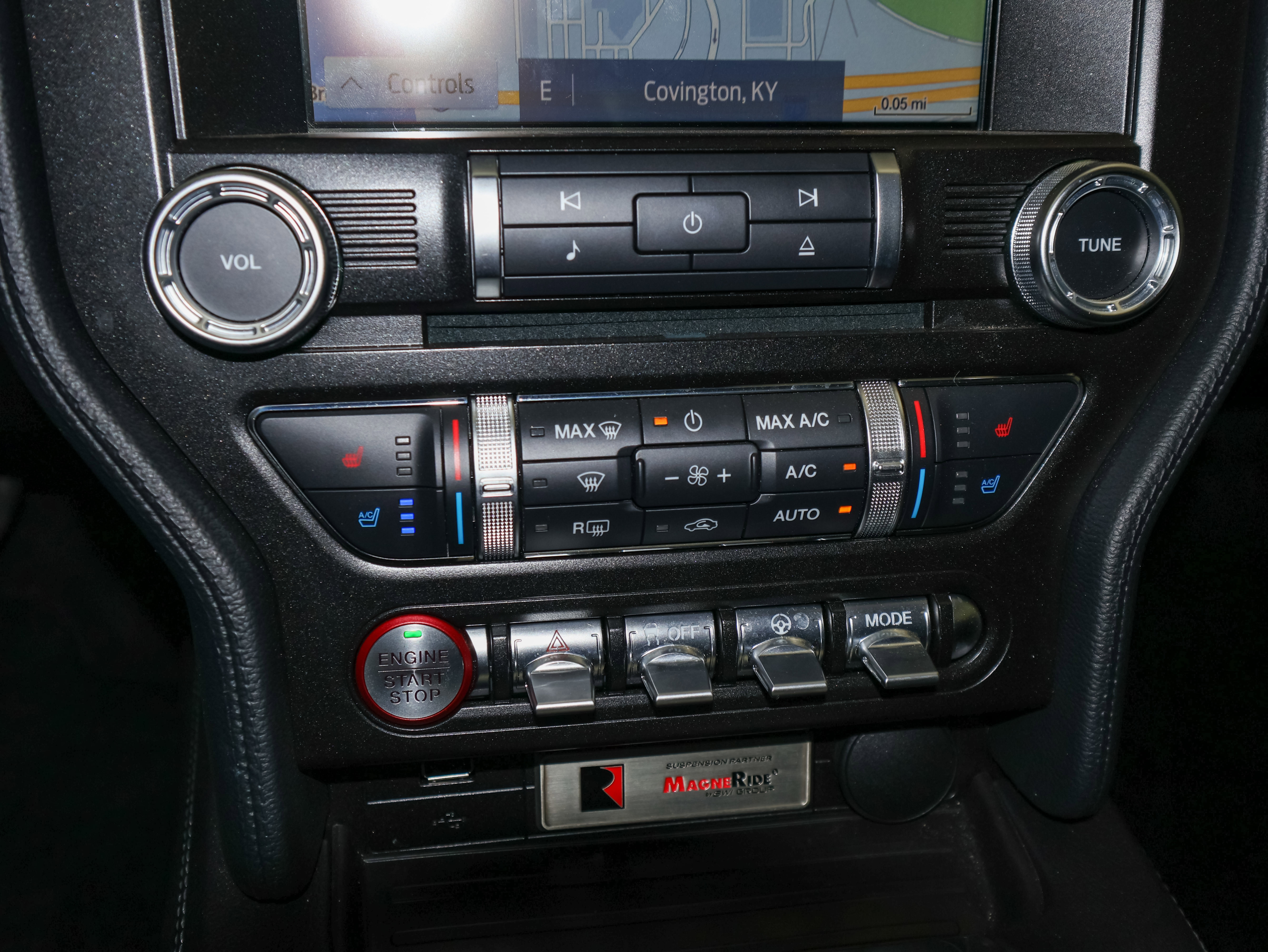 Used 2021 Ford Mustang GT Premium w/ GT Performance Package RWD image 29