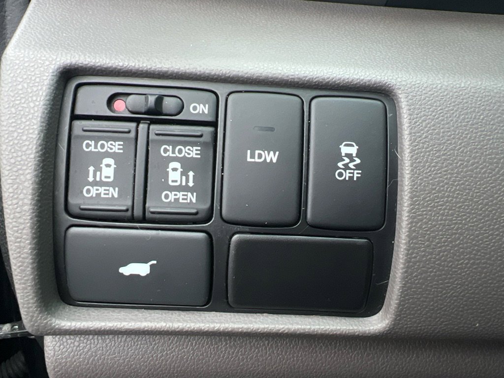 Used 2016 Honda Odyssey EX-L image 27