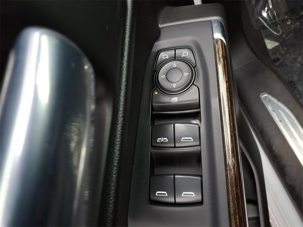 Used 2019 GMC Sierra 1500 SLE w/ SLE Value Package image 17