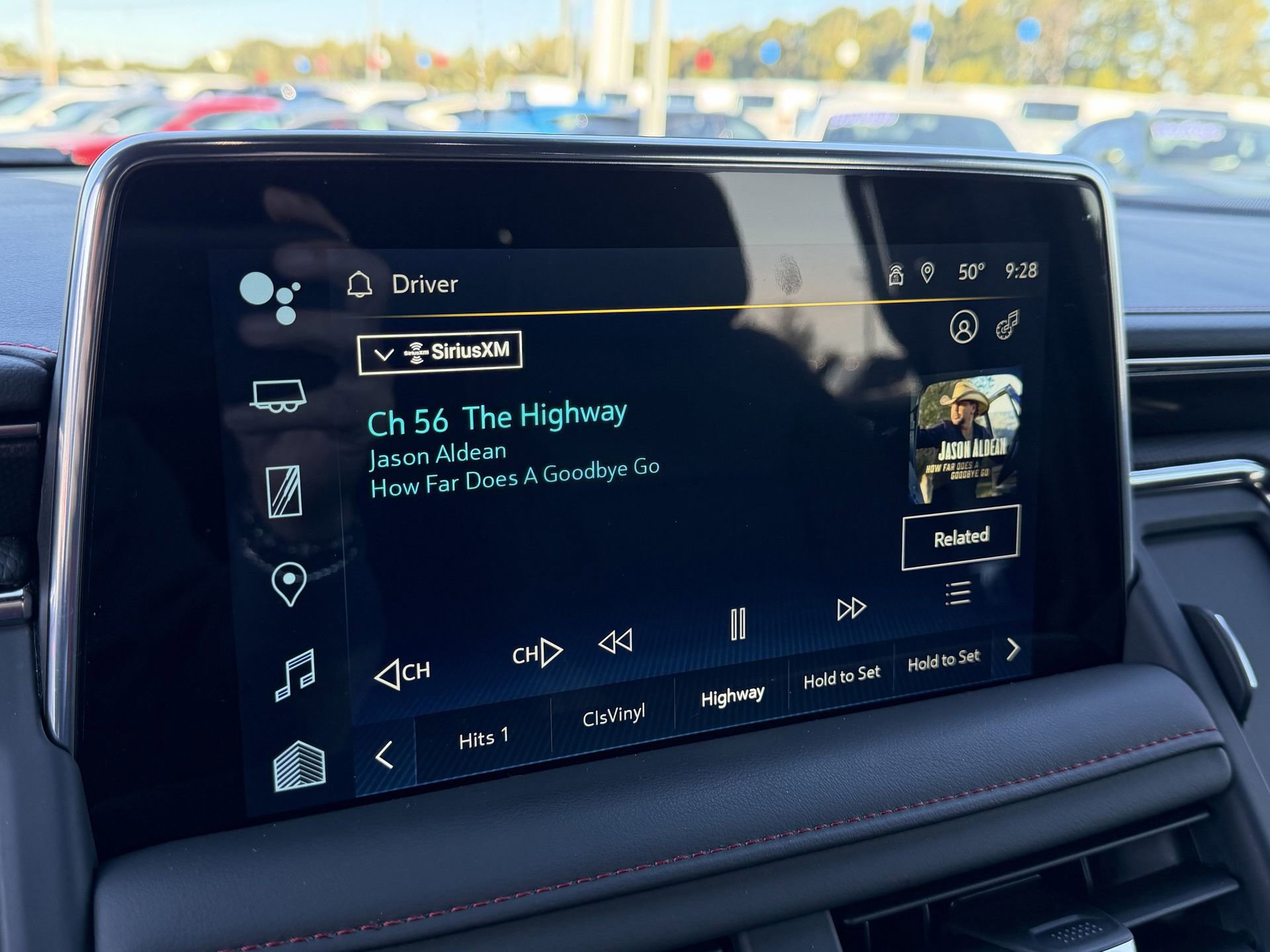 Used 2024 Chevrolet Tahoe RST w/ Luxury Package image 5