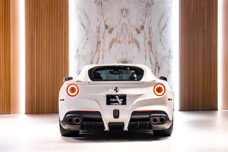 Used 2014 Ferrari F12 Berlinetta RWD image 5