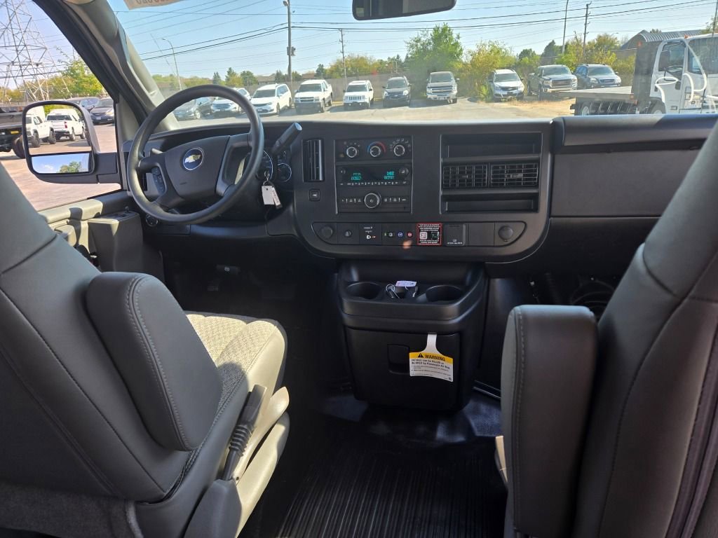 New 2025 Chevrolet Express 2500 Extended w/ Enhanced Convenience Package image 9