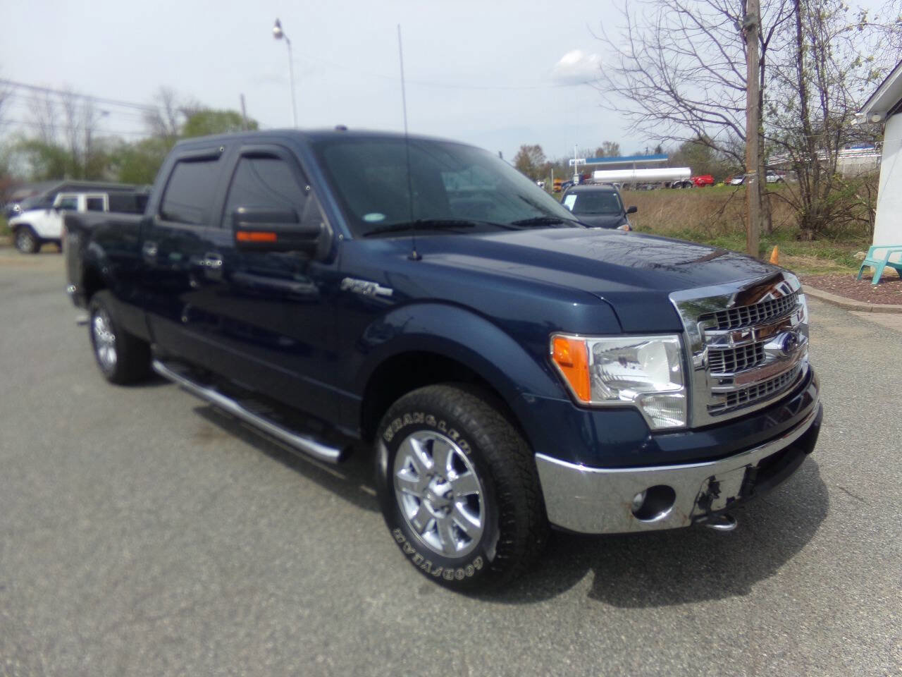 Used 2013 Ford F150 XLT w/ Luxury Equipment Group AWD/4WD image 5