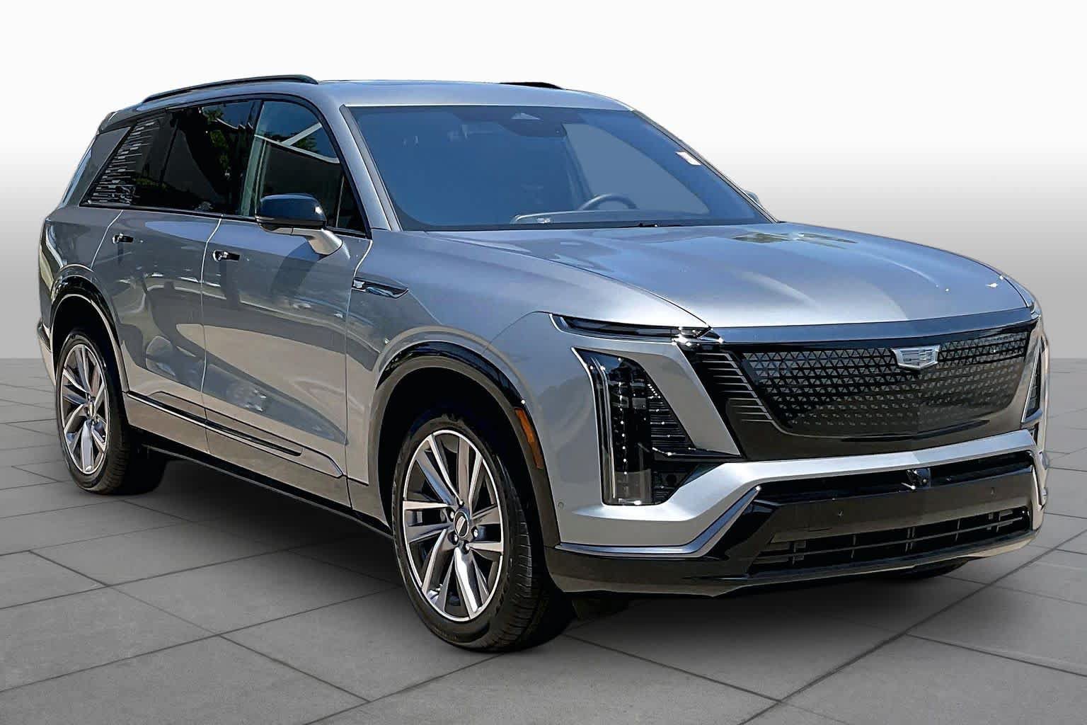 Used 2026 Cadillac Vistiq Sport w/ LPO, Floor Liner Package AWD/4WD image 2