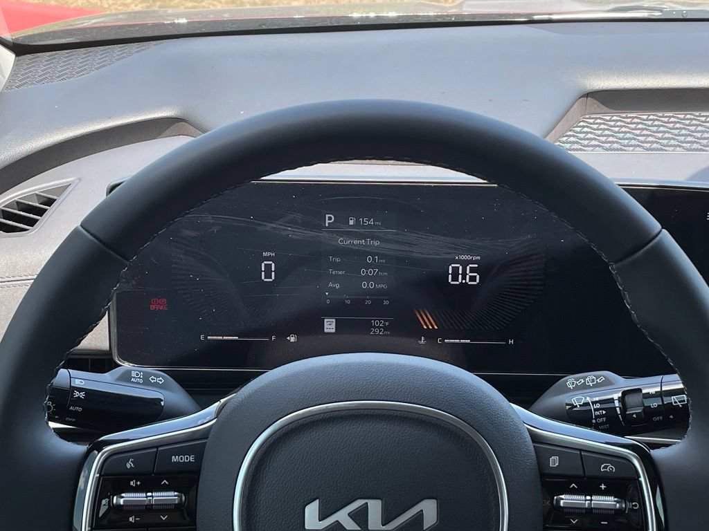 New 2026 Kia Carnival EX FWD image 13