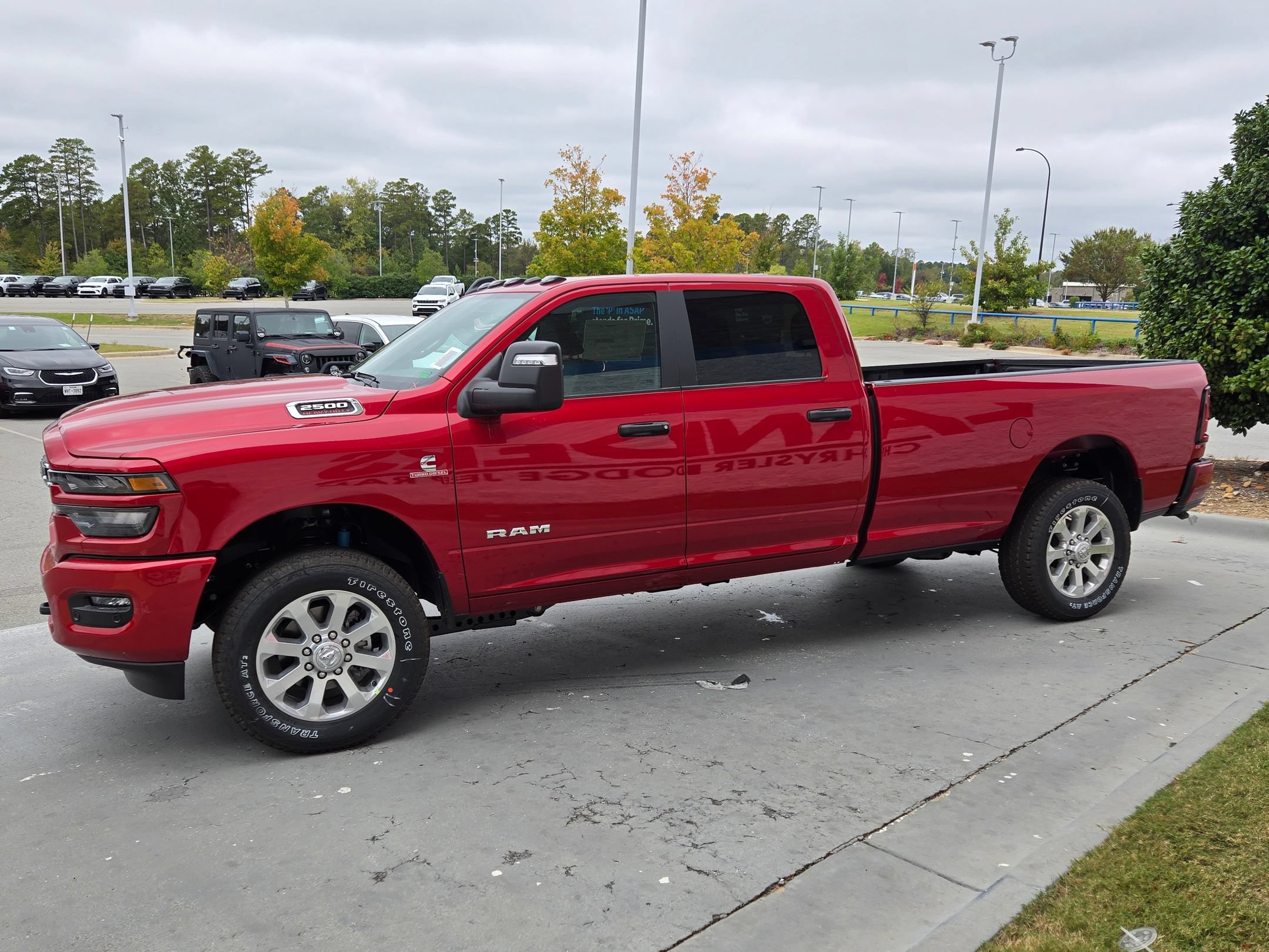 New 2026 RAM 2500 Big Horn AWD/4WD image 4