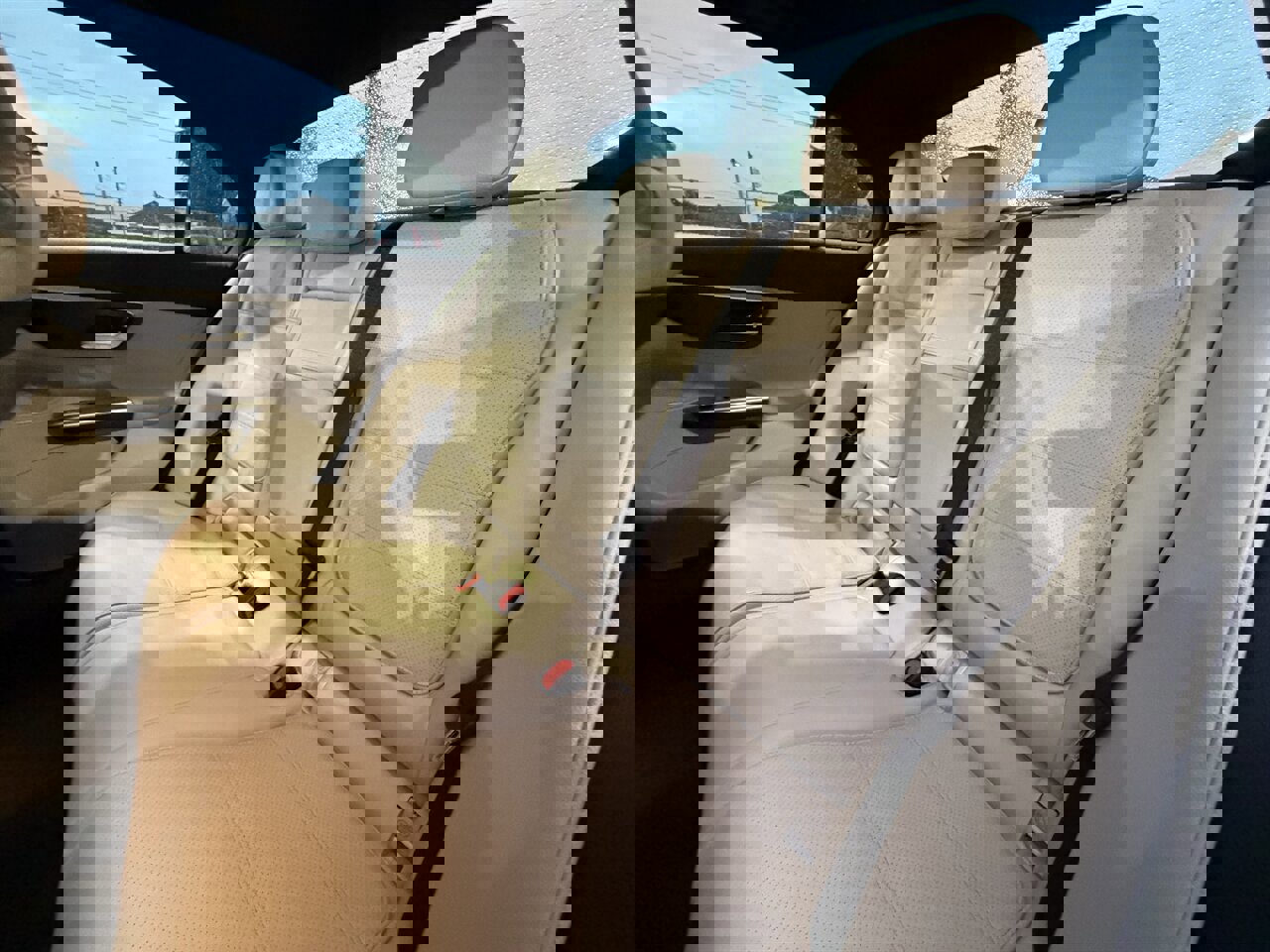 Used 2022 Mercedes-Benz C 300 Sedan image 14