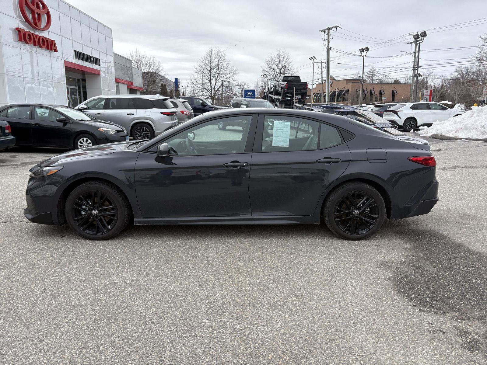 New 2026 Toyota Camry SE w/ Convenience Package image 4