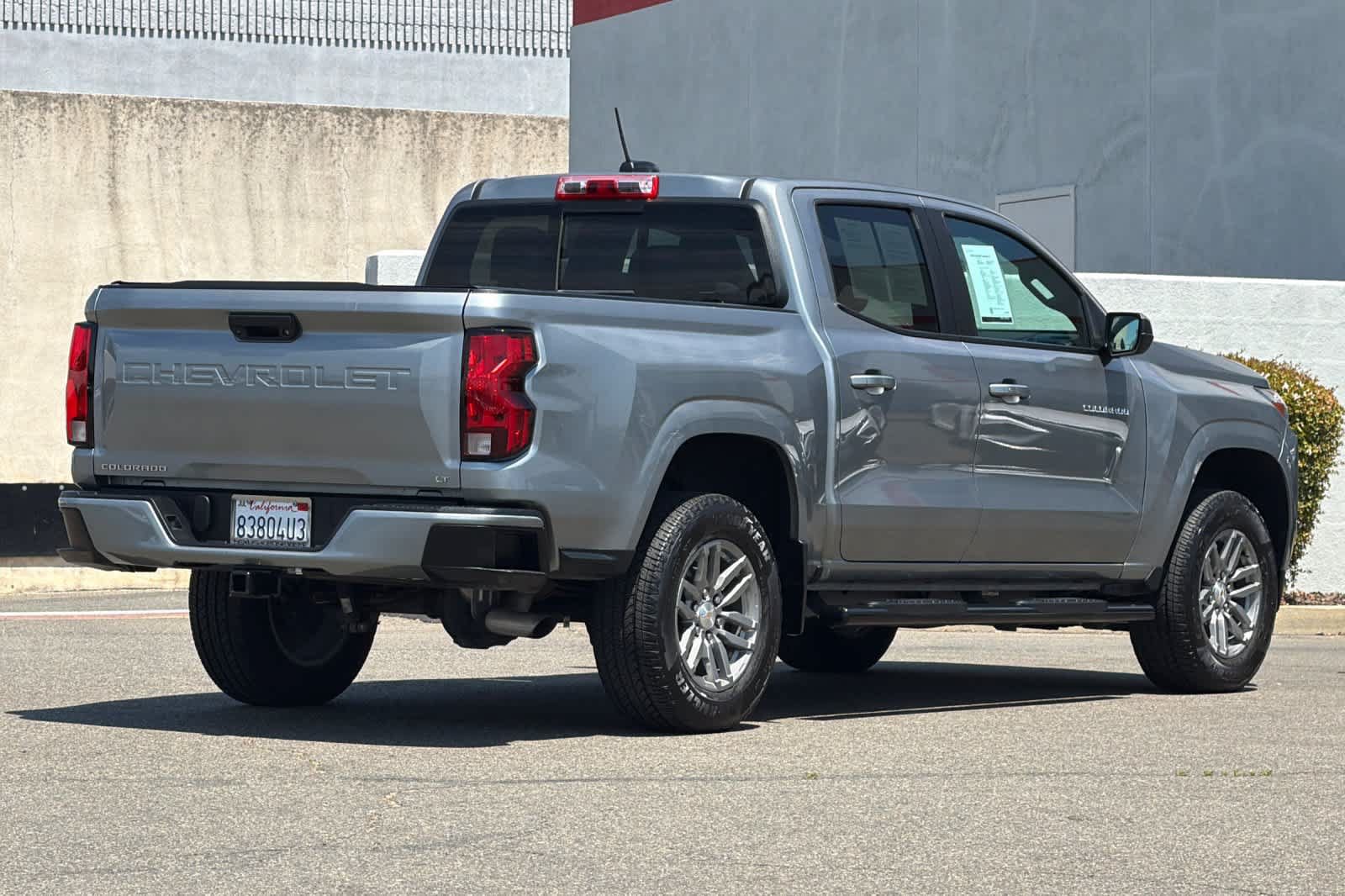 Used 2023 Chevrolet Colorado LT w/ LT Convenience Package RWD image 2