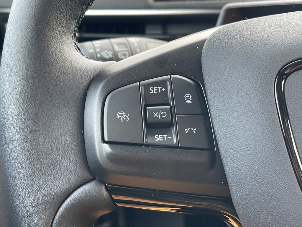 Used 2025 Ford Mustang Mach-E Select w/ Comfort Package Lite image 8