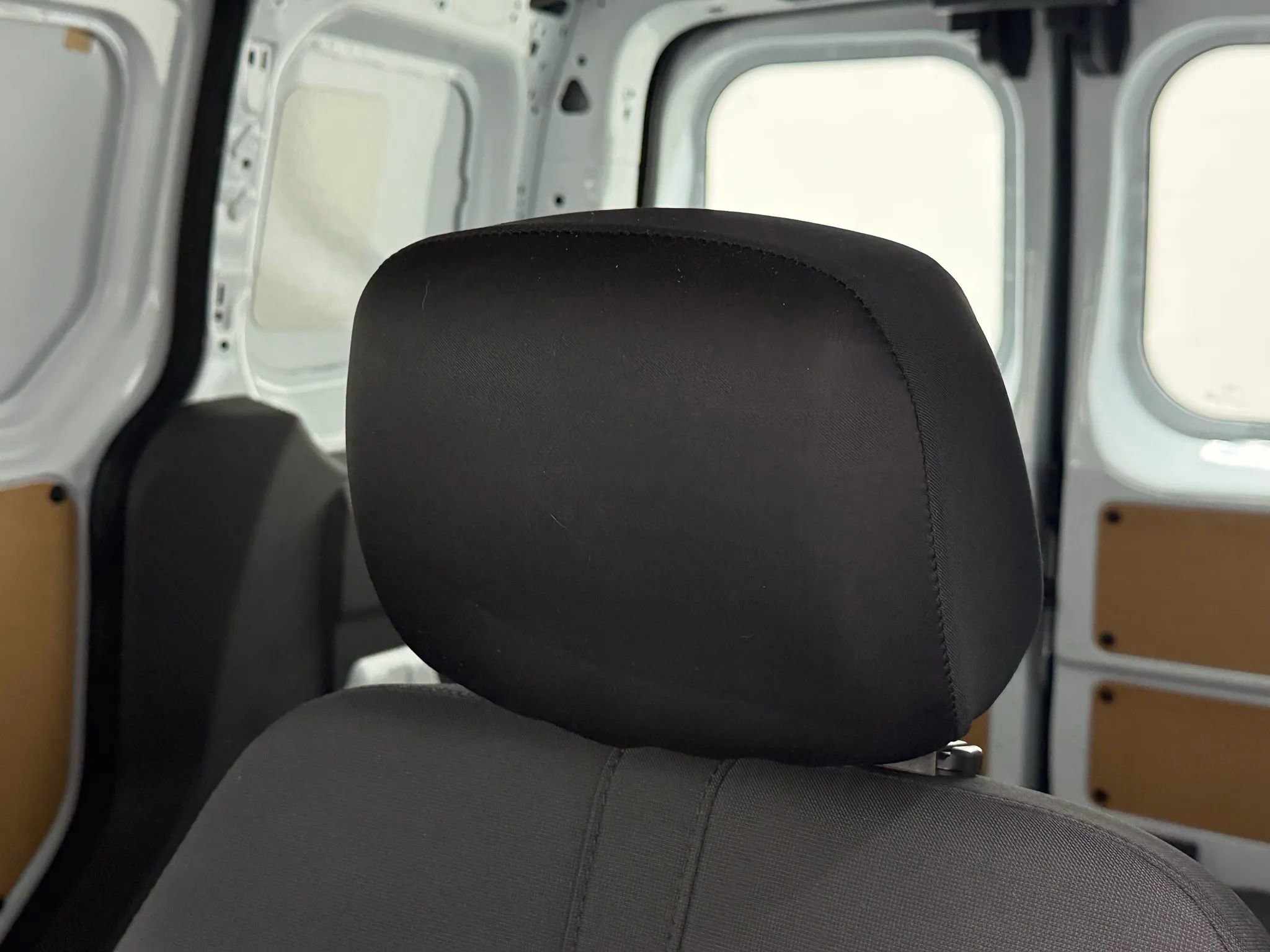 Used 2020 Ford Transit Connect XL image 45