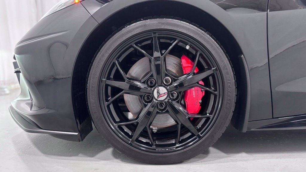 Used 2022 Chevrolet Corvette Stingray Premium Cpe w/ Z51 Performance Package RWD image 30