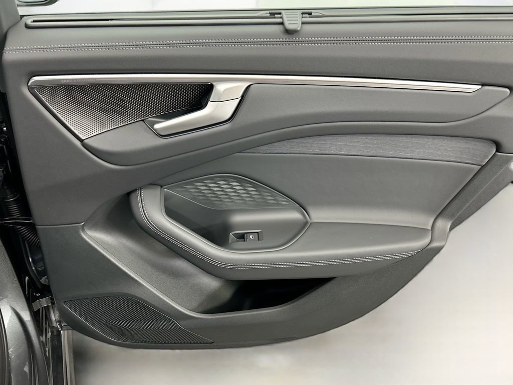 Used 2026 Audi A6 Premium Plus w/ Premium Plus Package AWD/4WD image 27