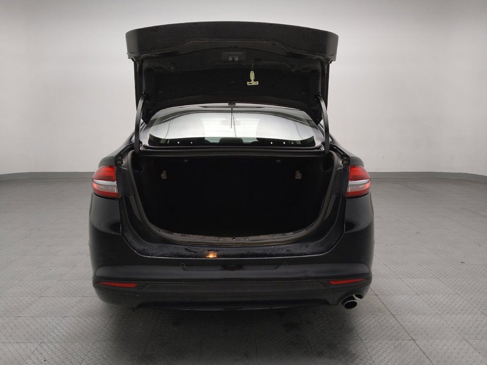 Used 2018 Ford Fusion SE w/ Fusion SE Technology Package image 29