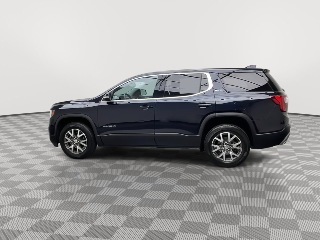 Certified 2022 GMC Acadia SLE AWD/4WD image 35