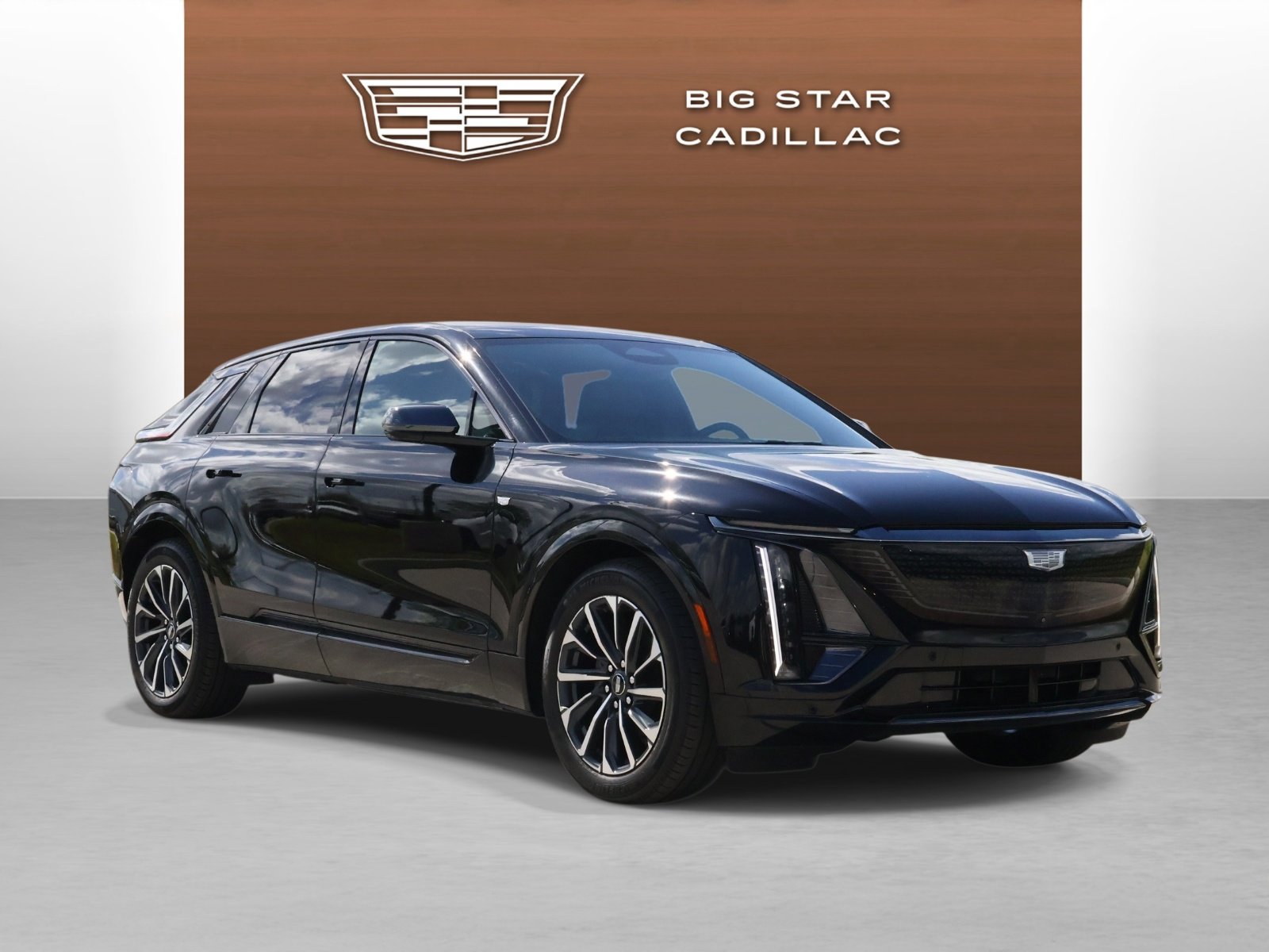 Certified 2024 Cadillac Lyriq Sport image 7