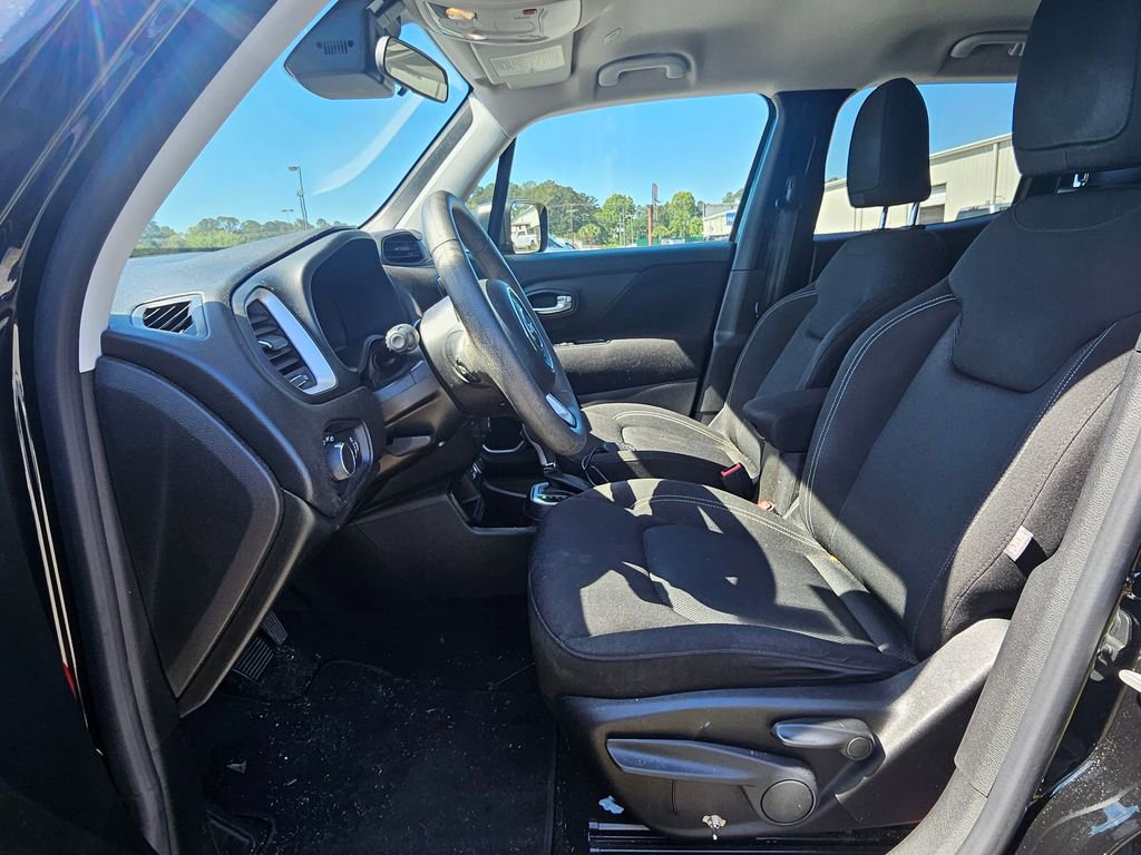 Used 2020 Jeep Renegade Sport FWD image 12
