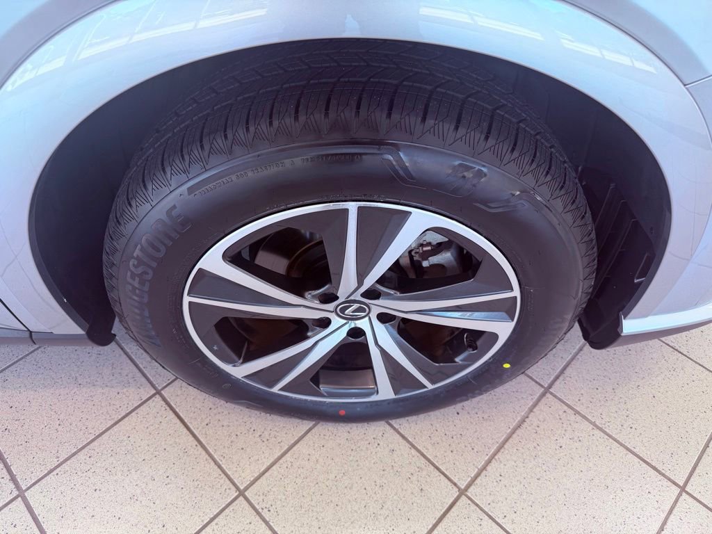 Used 2024 Lexus RX 350 Premium w/ Cold Area Package FWD image 16