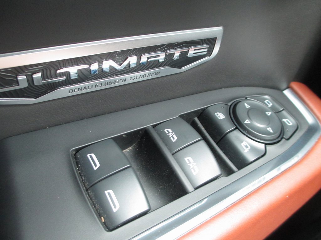 Used 2024 GMC Sierra 1500 Denali Ultimate image 32