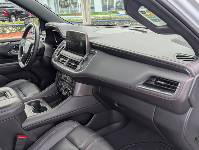 Used 2023 Chevrolet Suburban RST w/ Luxury Package image 18