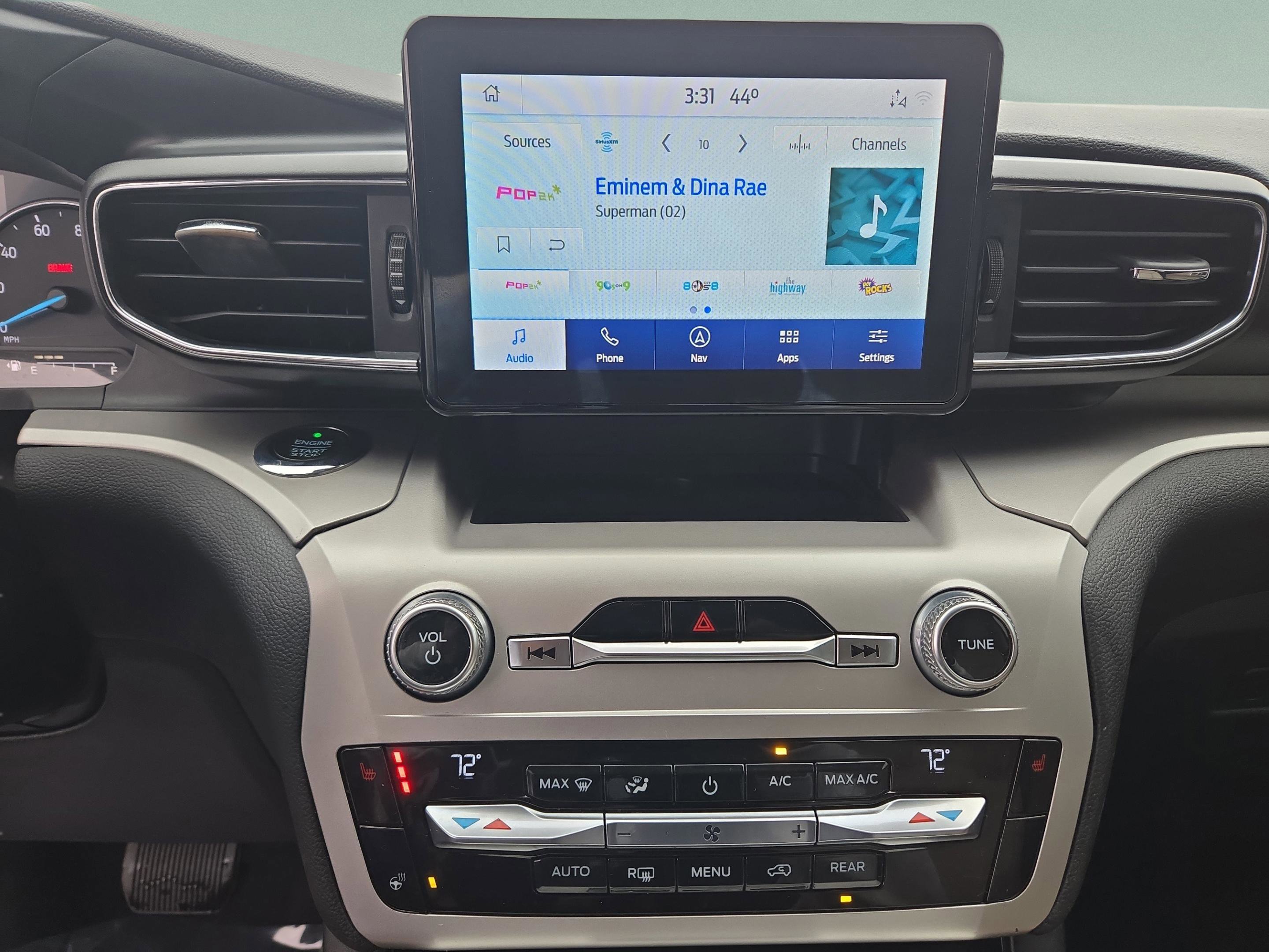 Used 2021 Ford Explorer XLT w/ Equipment Group 202A image 14