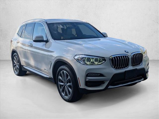 Used 2018 BMW X3 xDrive30i AWD/4WD image 3