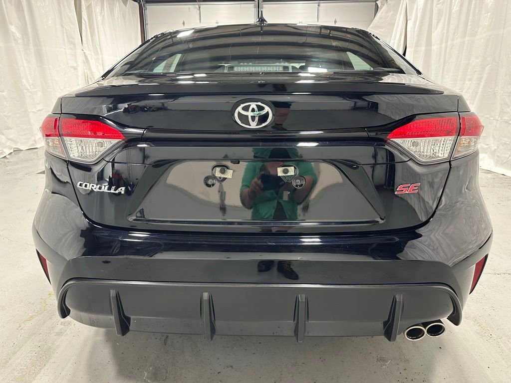 Used 2026 Toyota Corolla SE FWD image 6