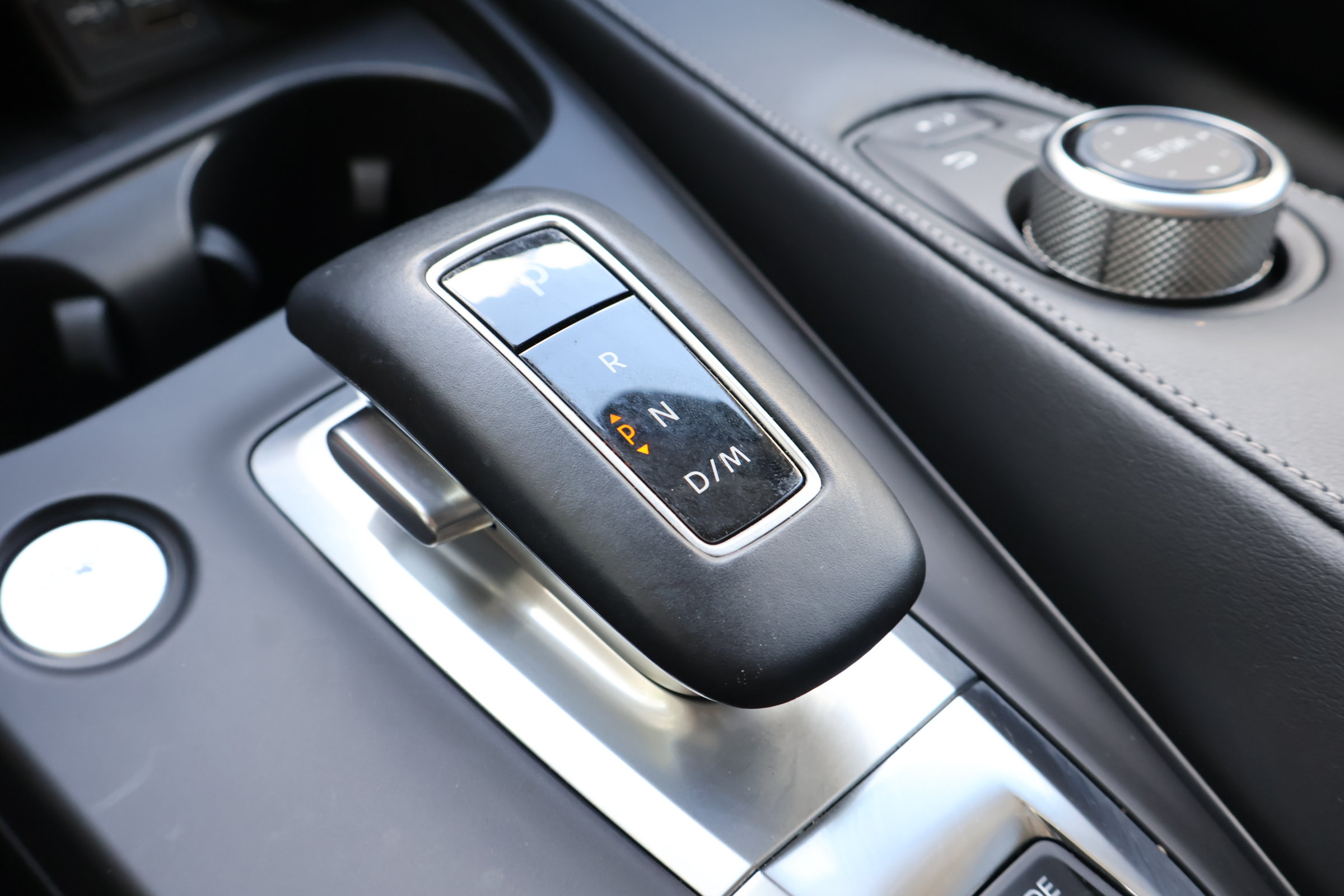 Certified 2023 INFINITI QX50 Luxe FWD image 30