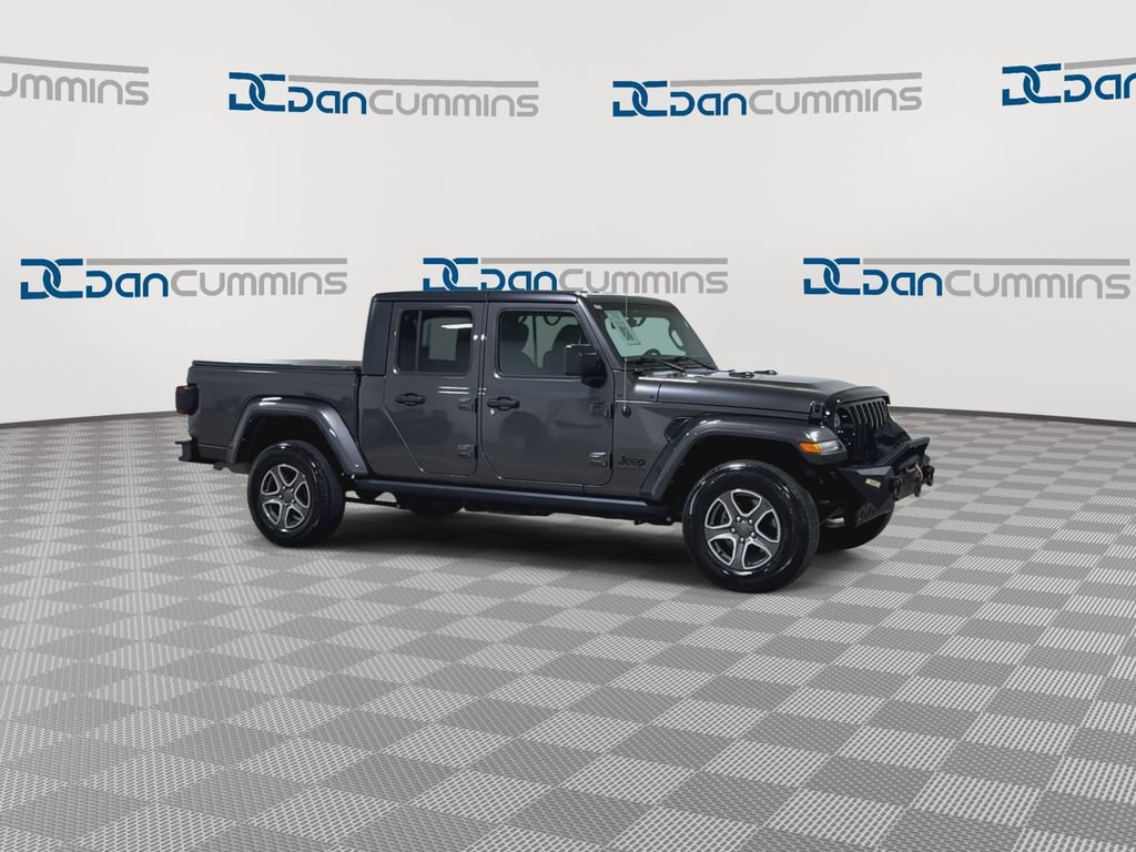 Used 2021 Jeep Gladiator Sport AWD/4WD image 2