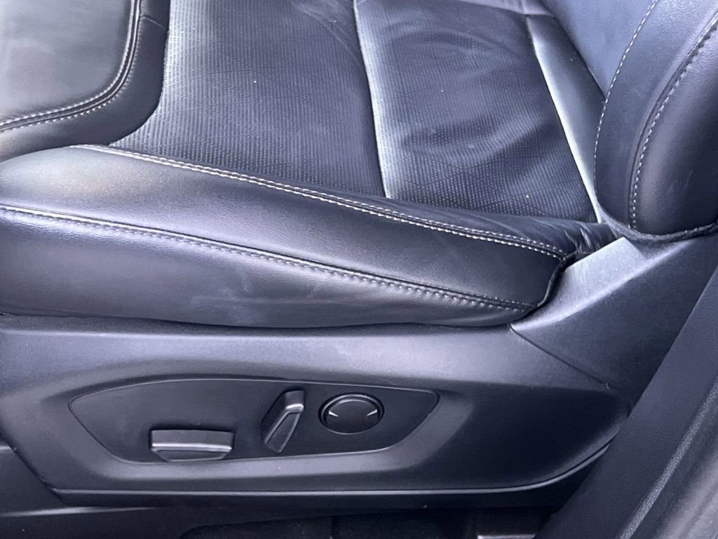 Used 2022 Ford Explorer Platinum w/ Equipment Group 601A image 14