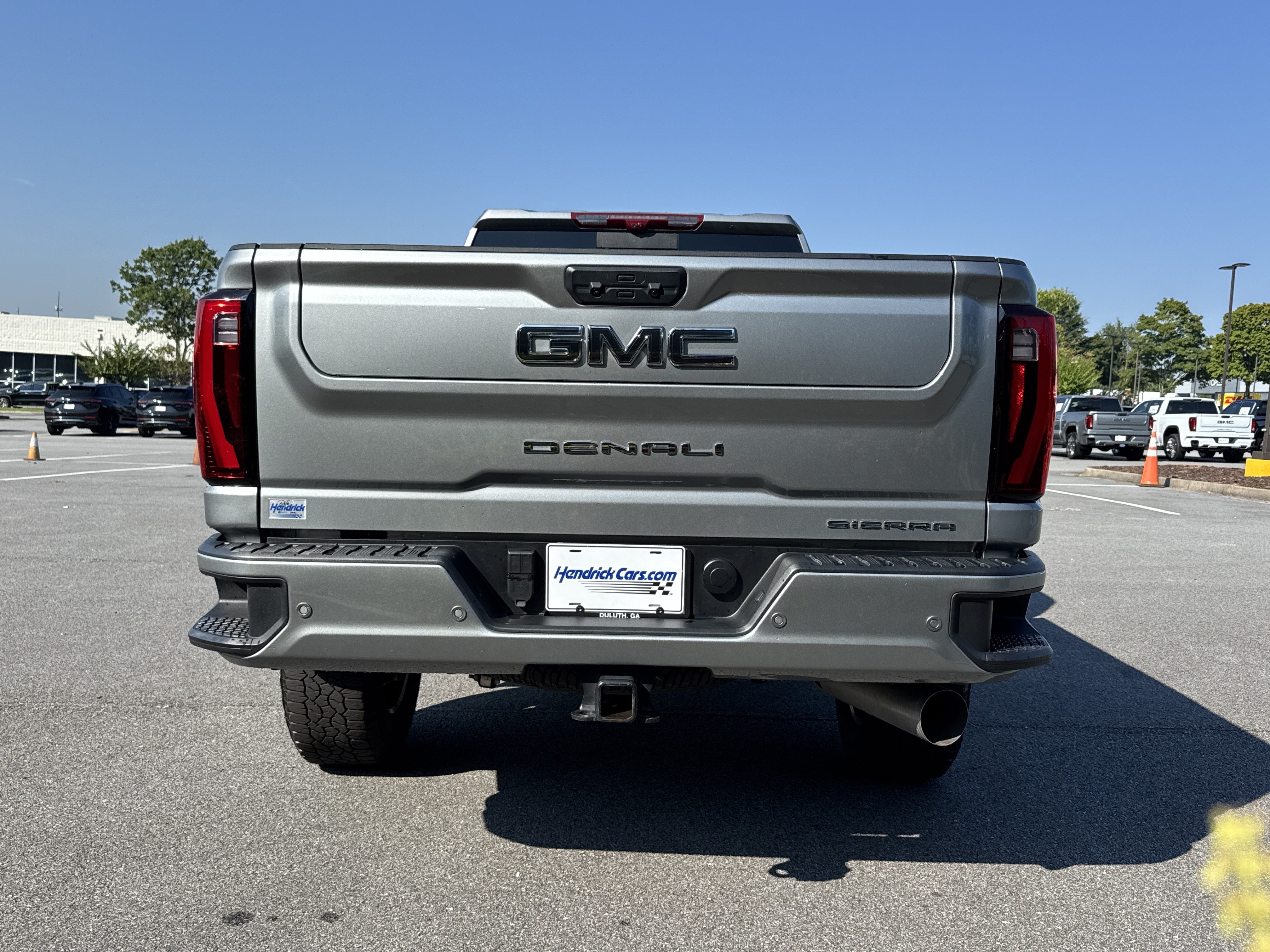 Used 2026 GMC Sierra 3500 Denali Ultimate AWD/4WD image 9