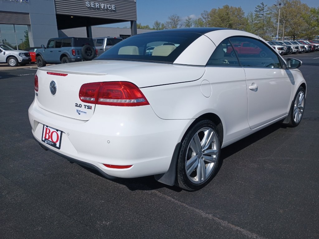 Used 2014 Volkswagen Eos Executive image 8