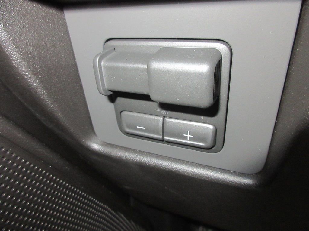 New 2026 GMC Canyon AT4 image 19