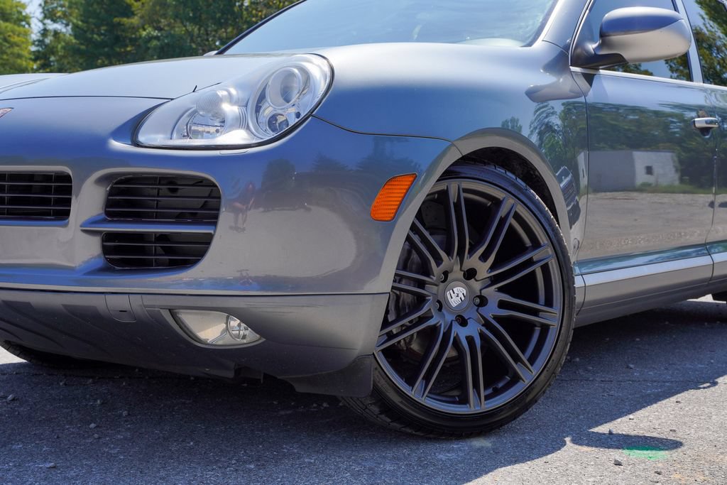 Used 2006 Porsche Cayenne AWD/4WD image 3