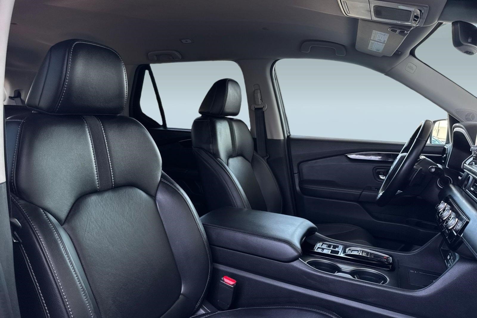 Certified 2025 Honda Pilot EX-L image 31