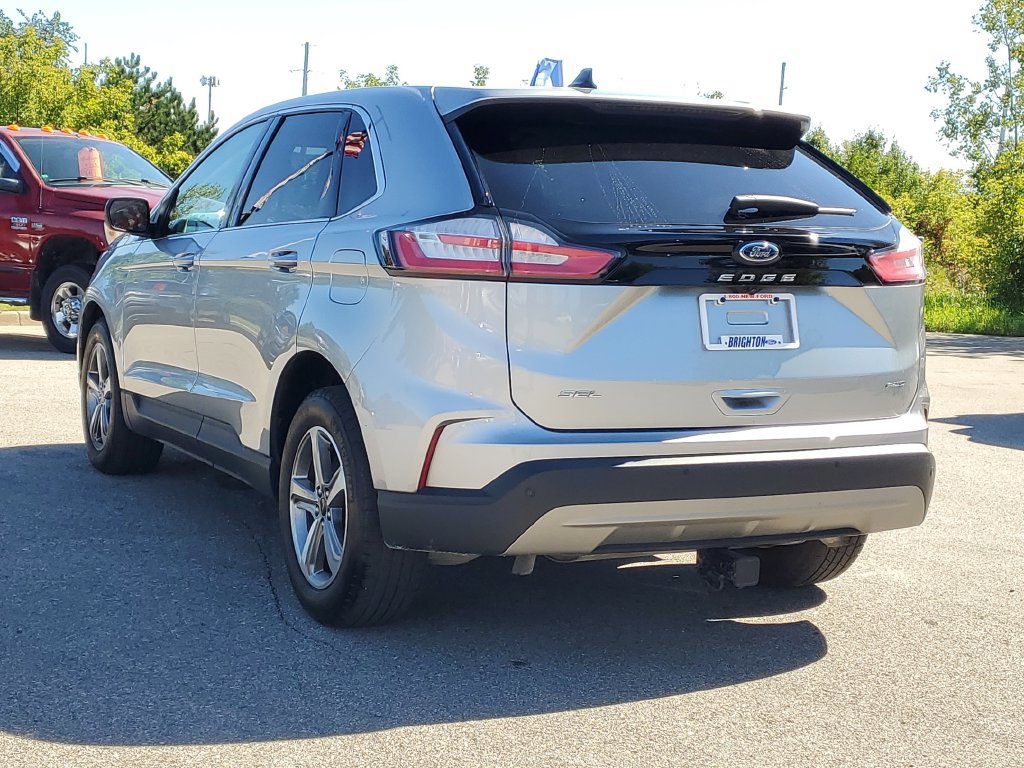 Certified 2023 Ford Edge SEL w/ Convenience Package AWD/4WD image 3
